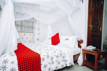 arusha giraffe lodge