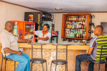 arusha giraffe lodge