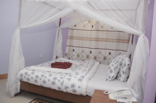 arusha giraffe lodge