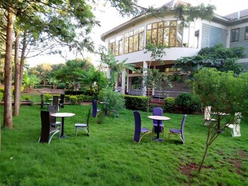 green hills lodge