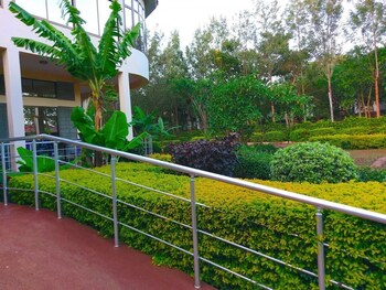 green hills lodge