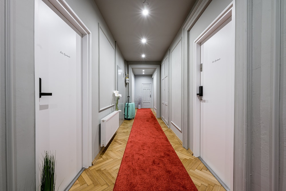 arts apartments