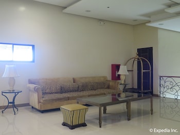 dreamwave hotel lemery