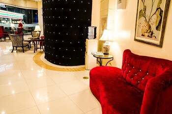 dreamwave hotel lemery