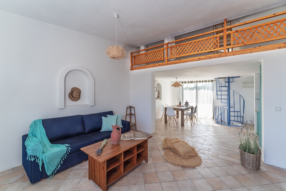 eco beach and magic garden