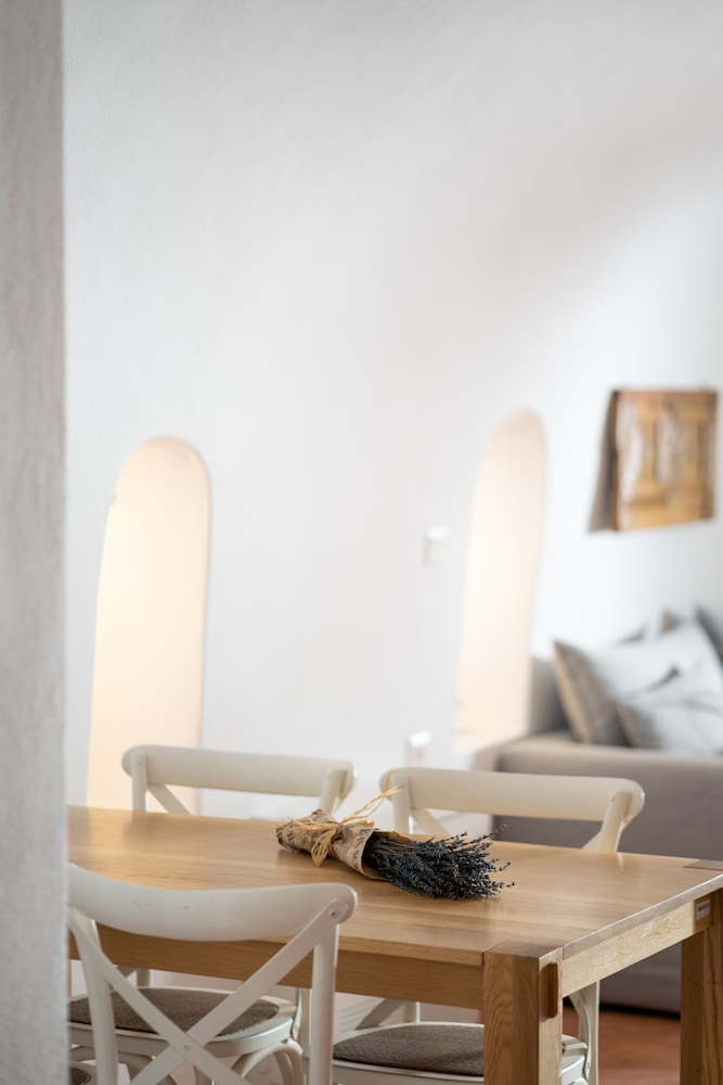 kastro mansion