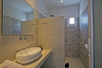 nida mykonos