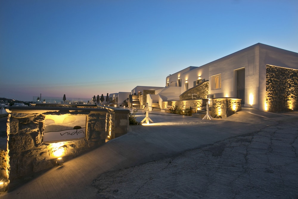 nida mykonos