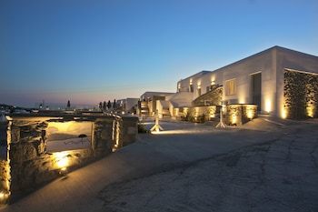 nida mykonos