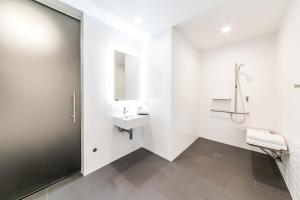 sage hotel james street