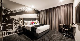 sage hotel james street