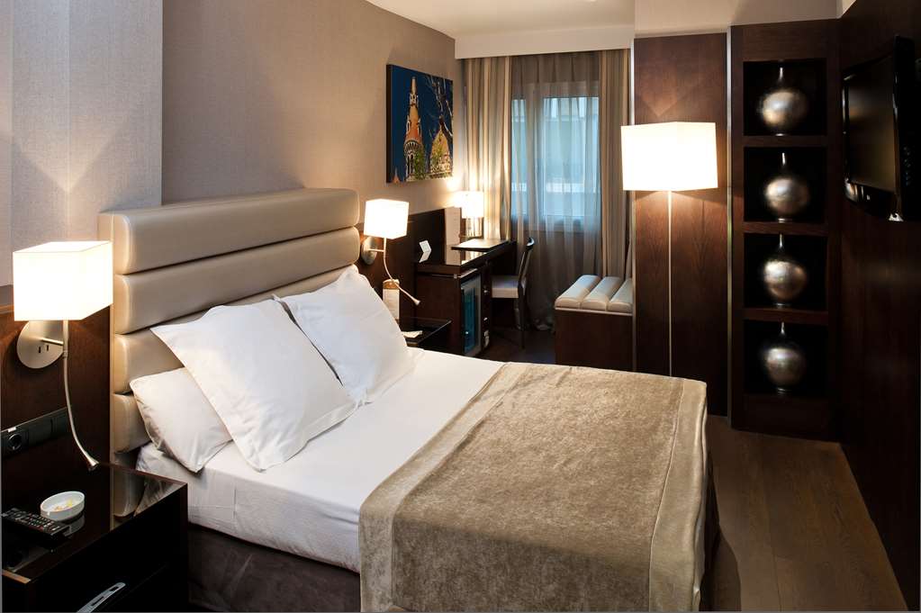 catalonia rigoletto hotel