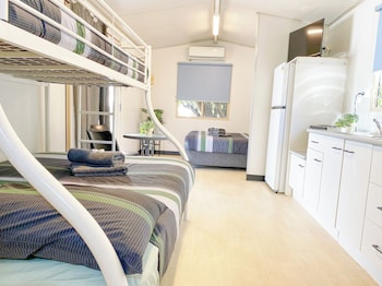 aaok moondarra accommodation village