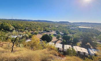 aaok moondarra accommodation village