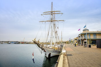 Quest Port Adelaide,Hahndorf>>Adelaide,4 star