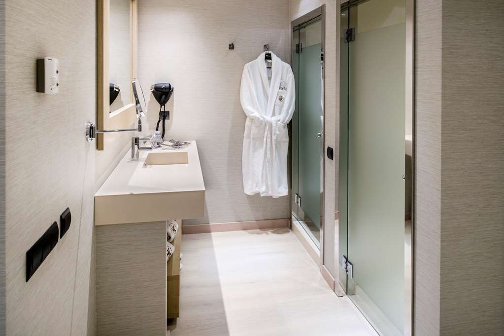 catalonia sagrada familia