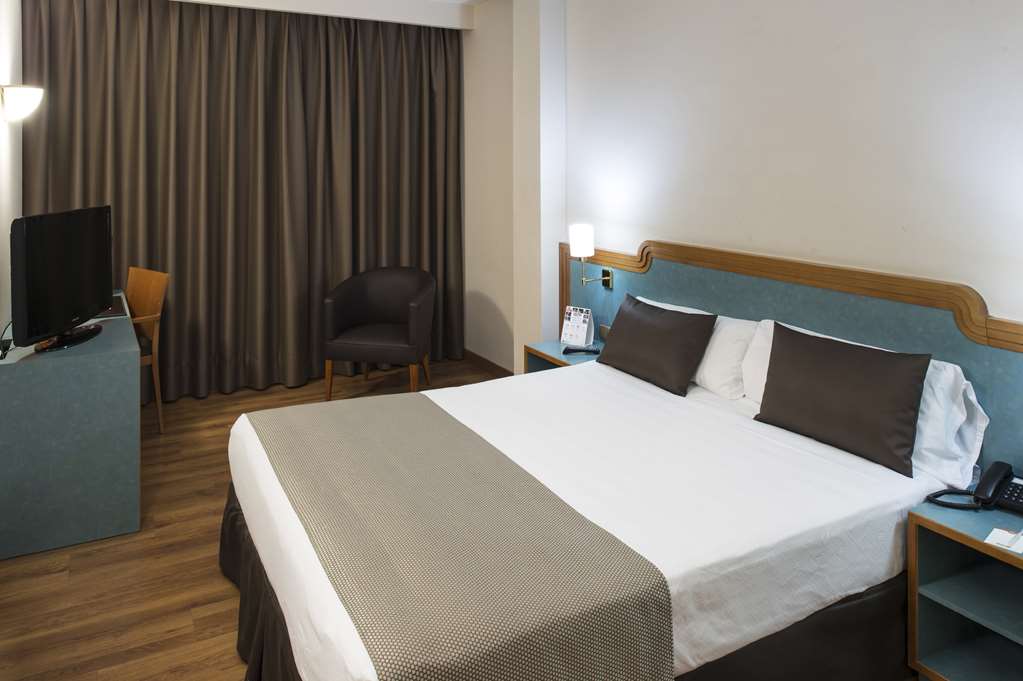 catalonia sagrada familia