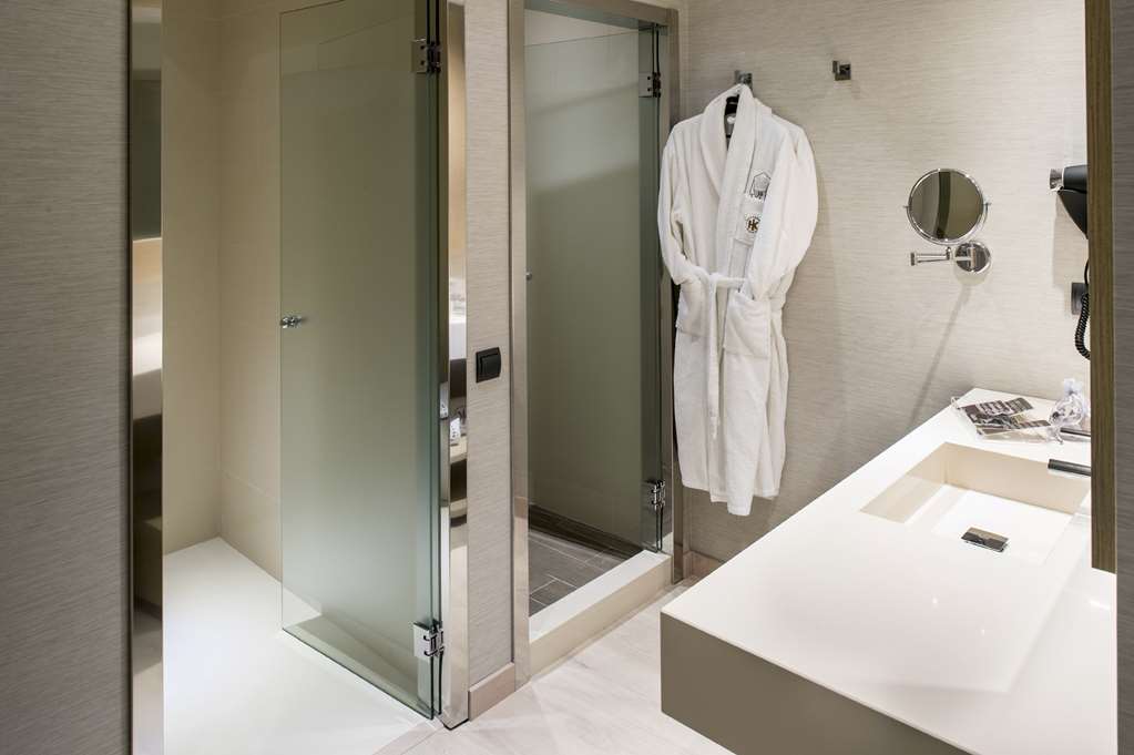 catalonia sagrada familia