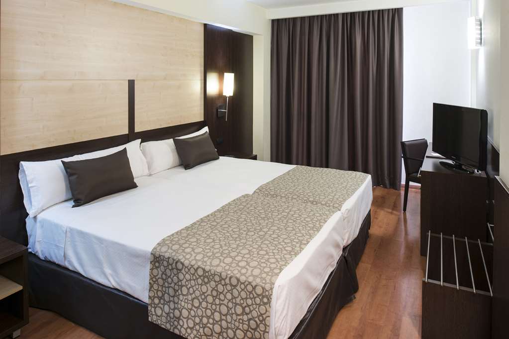 catalonia sagrada familia