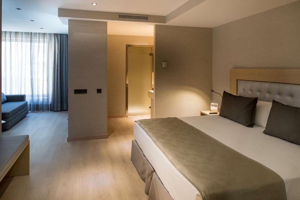 catalonia sagrada familia