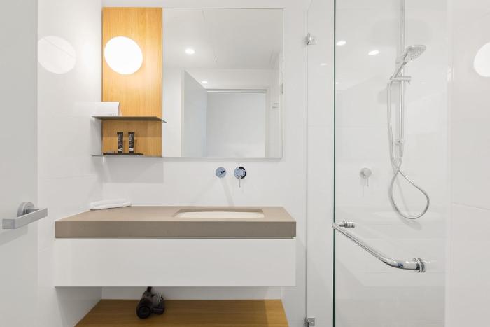 mantra on sydney airport