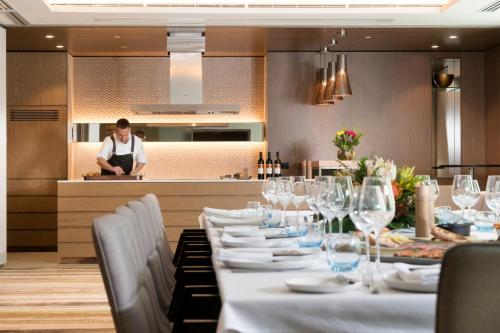 intercontinental perth city centre by ihg