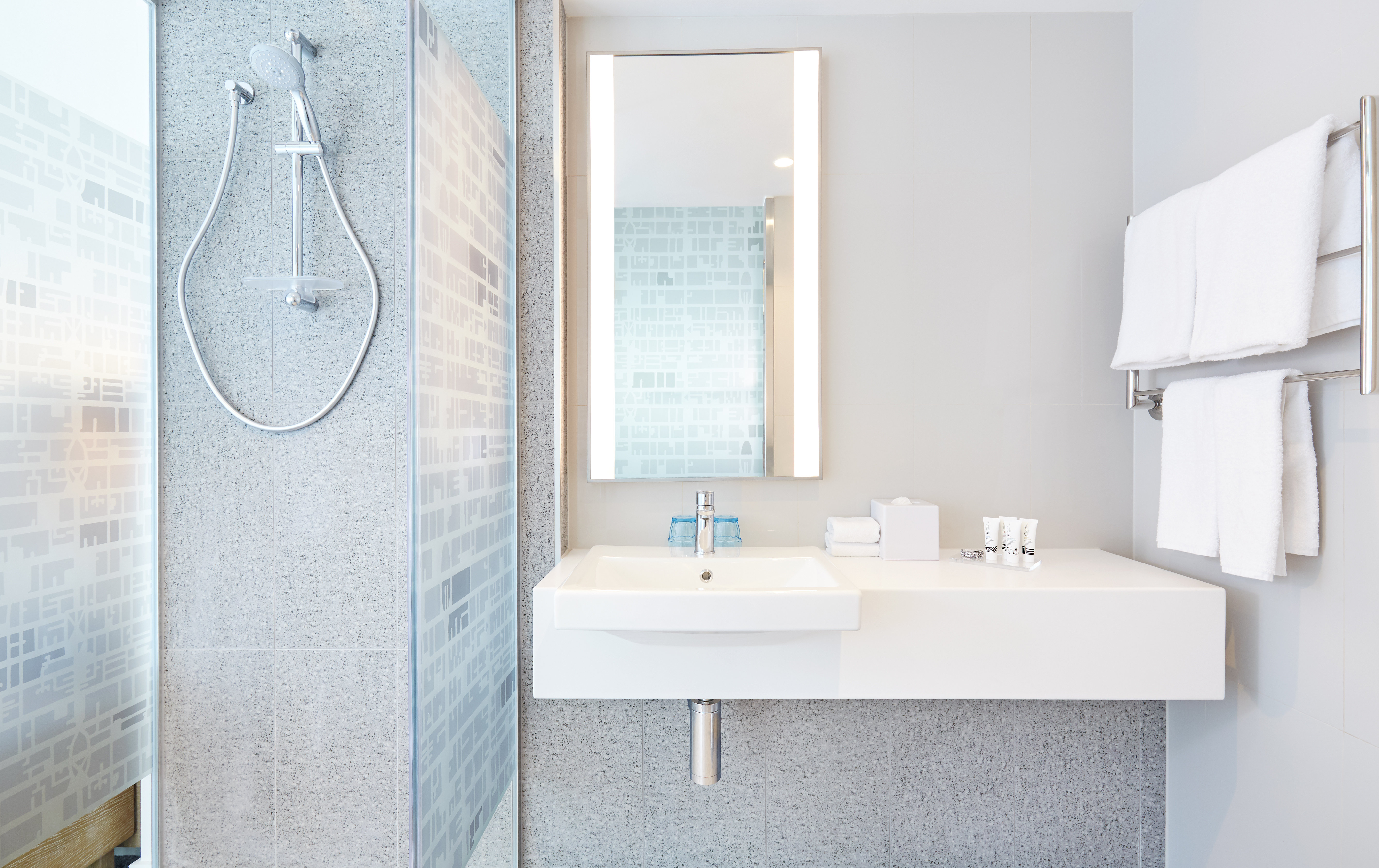 holiday inn express adelaide city centre by ihg