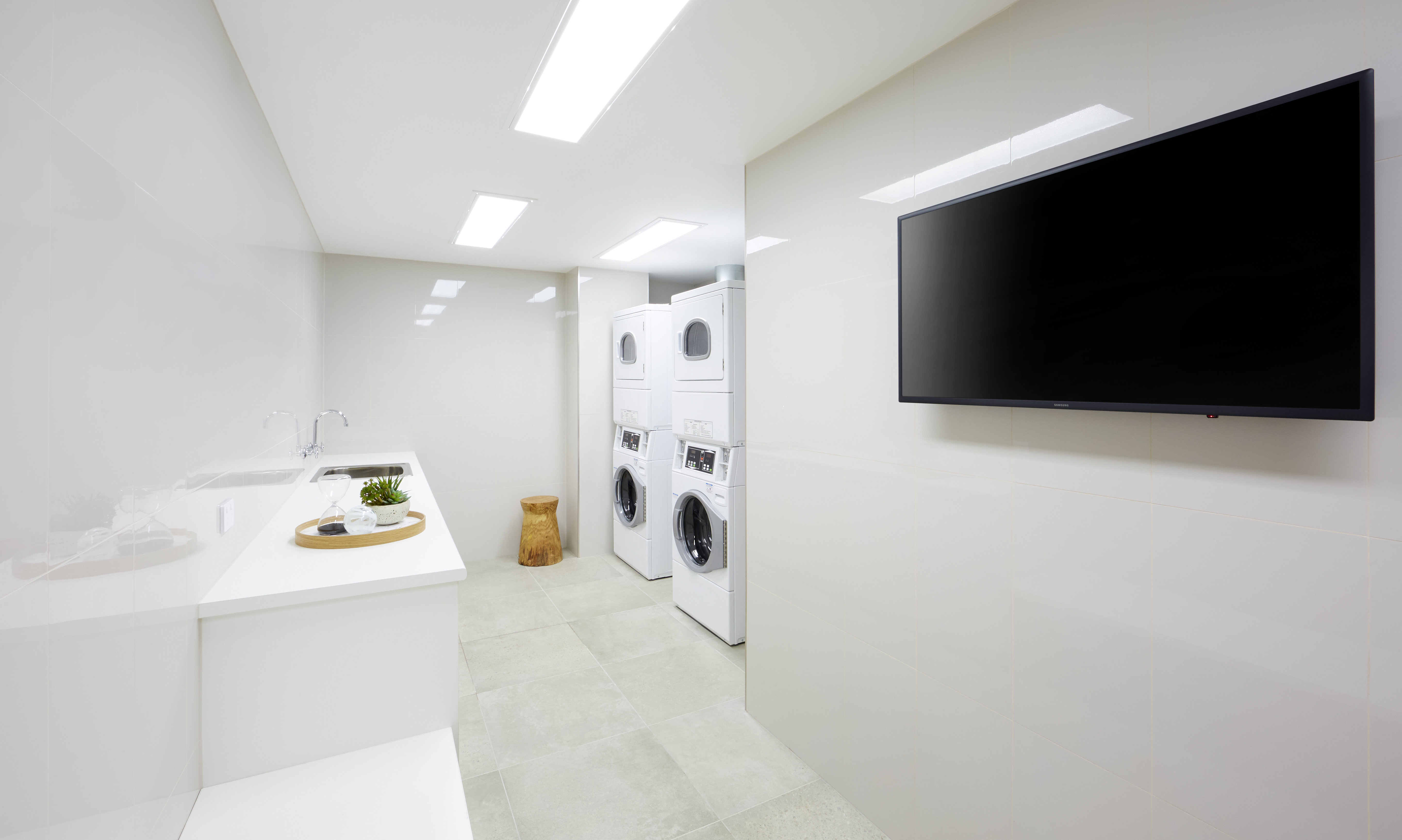 holiday inn express adelaide city centre by ihg