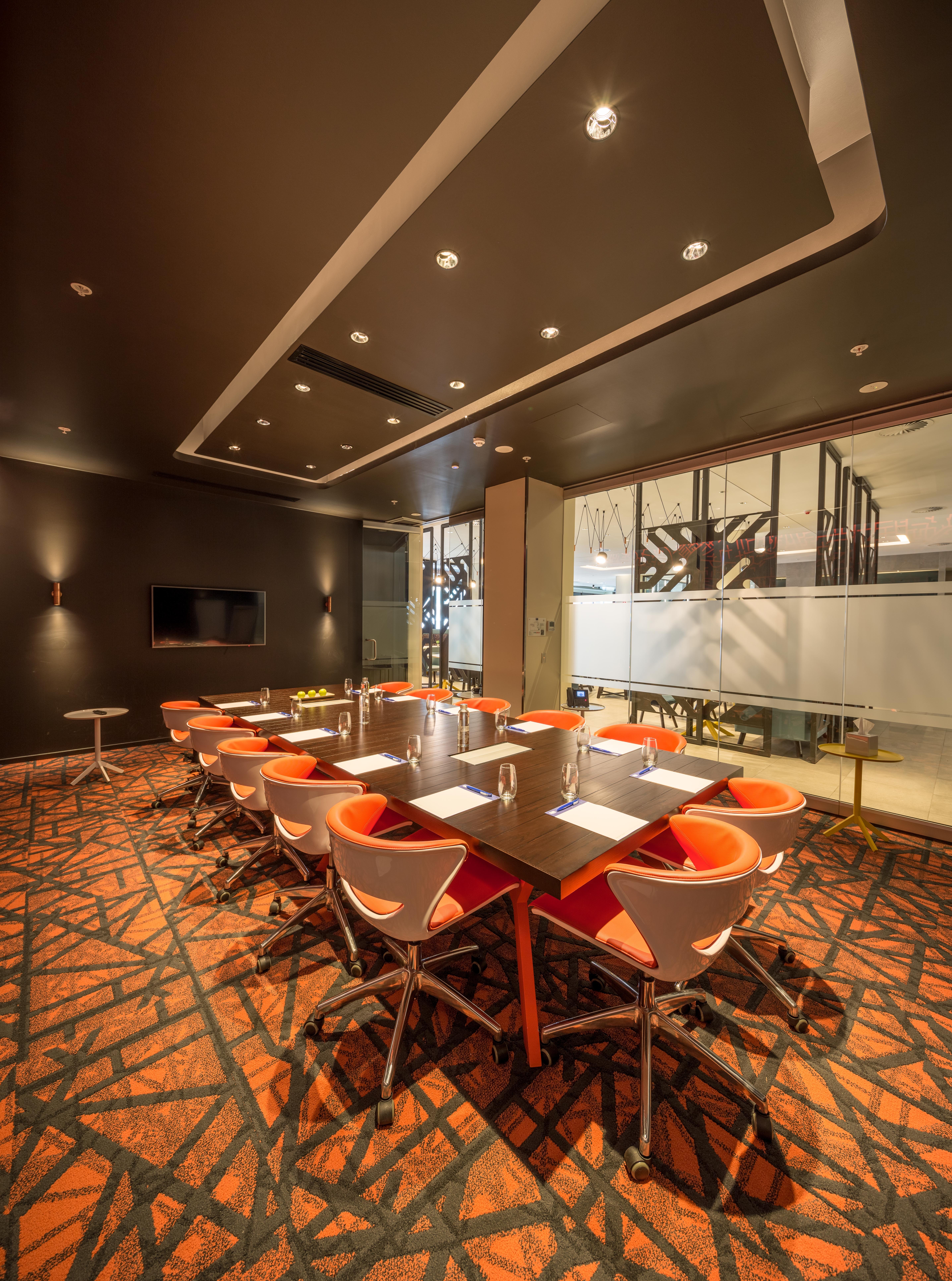 holiday inn express adelaide city centre by ihg