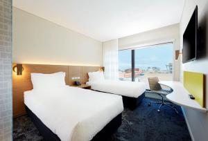 Holiday Inn Express Adelaide City Centre By Ihg,South Australia>>Adelaide,4 star