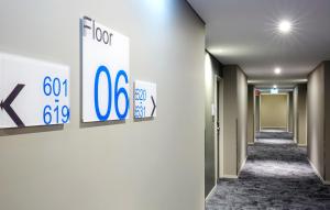 Holiday Inn Express Adelaide City Centre By Ihg,South Australia>>Adelaide,4 star