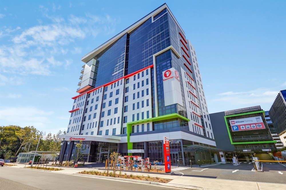 travelodge hotel sydney airport