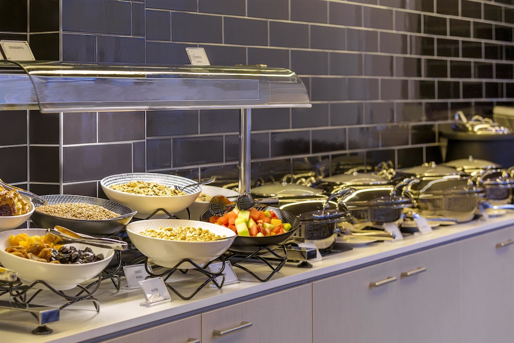 travelodge hotel sydney airport