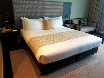 pullman brisbane airport