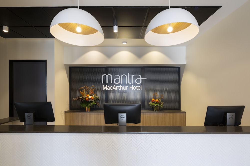 mantra macarthur canberra