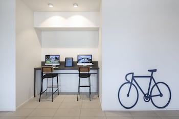Mantra Macarthur Canberra,Canberra>>Braddon,4 star