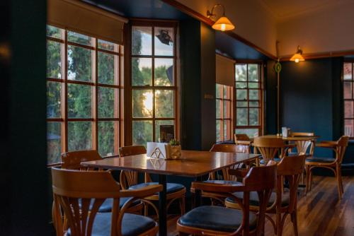 The Tamworth Hotel,North Tamworth>>New South Wales,3 star