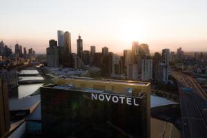 novotel melbourne south wharf