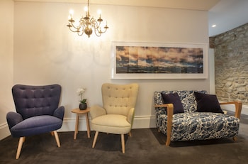 The Crafers Hotel,Adelaide Hills>>Adelaide,4 star