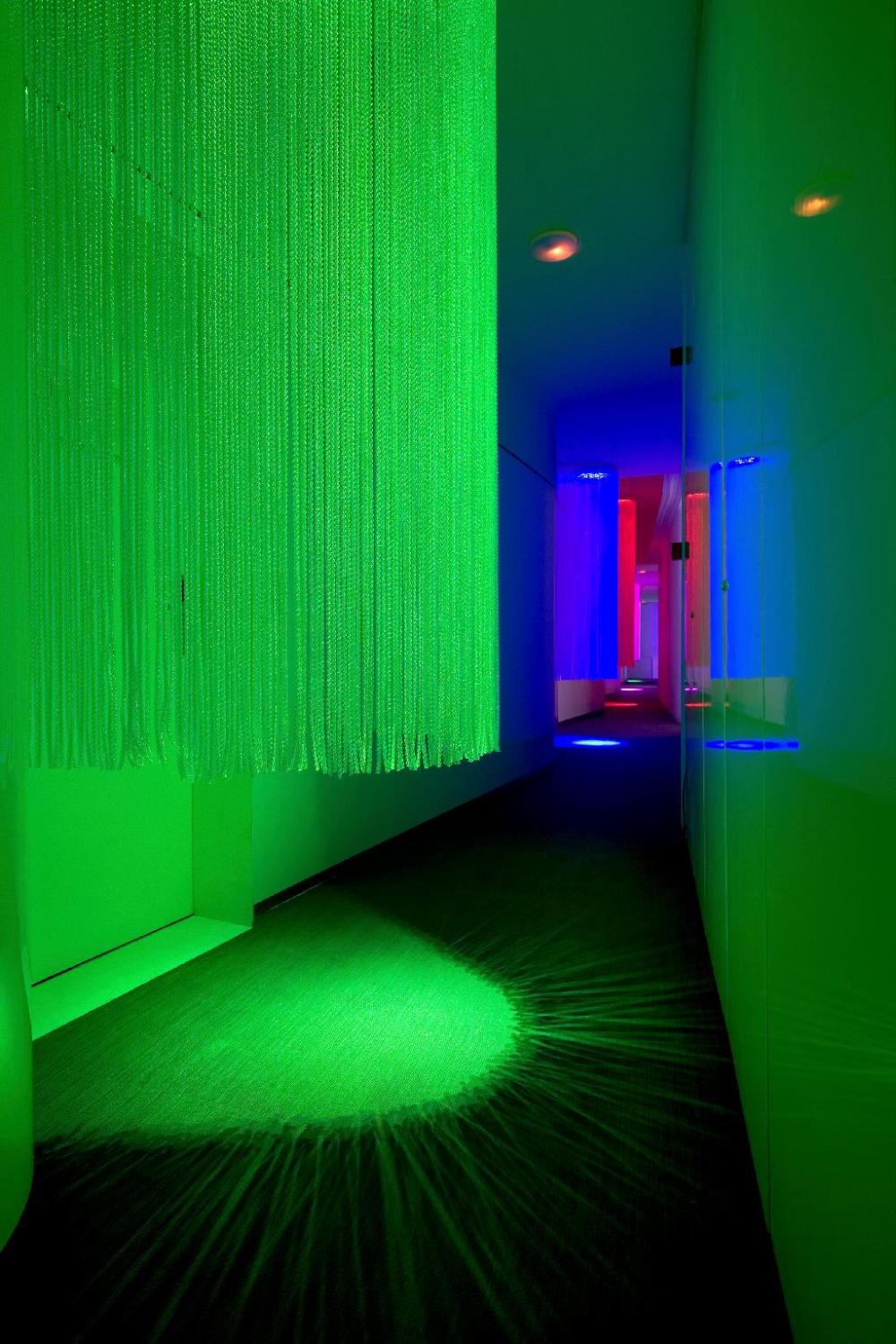 chic and basic born boutique hotel