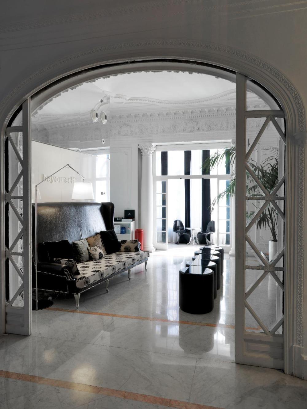 chic and basic born boutique hotel