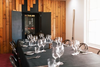 Rosevears Hotel,Hagley>>Grindelwald,4 star