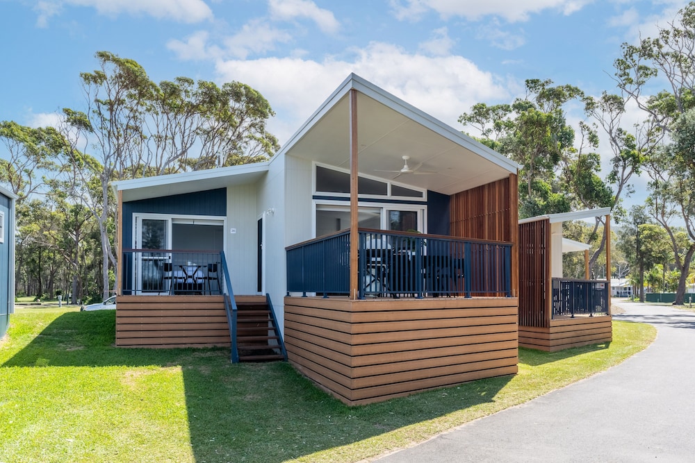 big4 tasman holiday parks racecourse beach