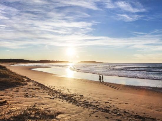 big4 tasman holiday parks racecourse beach