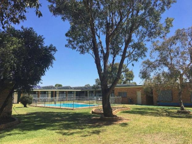 junee motor inn