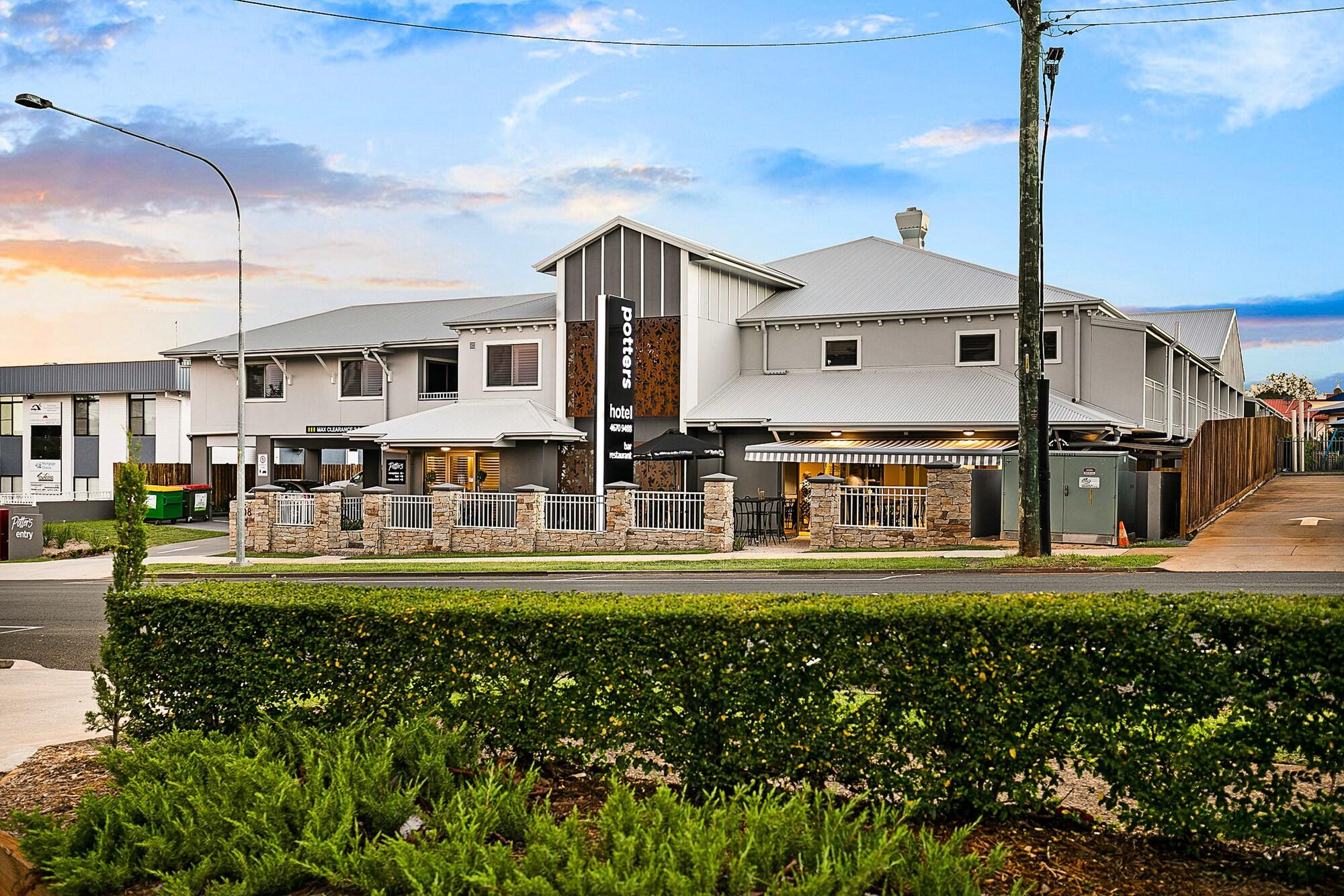 potters toowoomba hotel