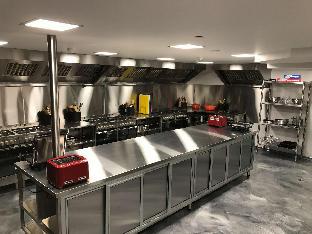 studio 8 residences adults only