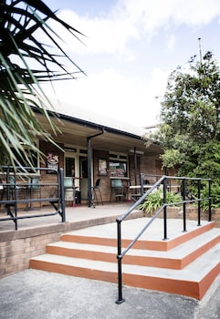 nightcap at hume hotel