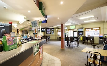 Nightcap At Hume Hotel,Blaxcell>>Bankstown,4 star