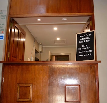 commercial hotel motel lithgow